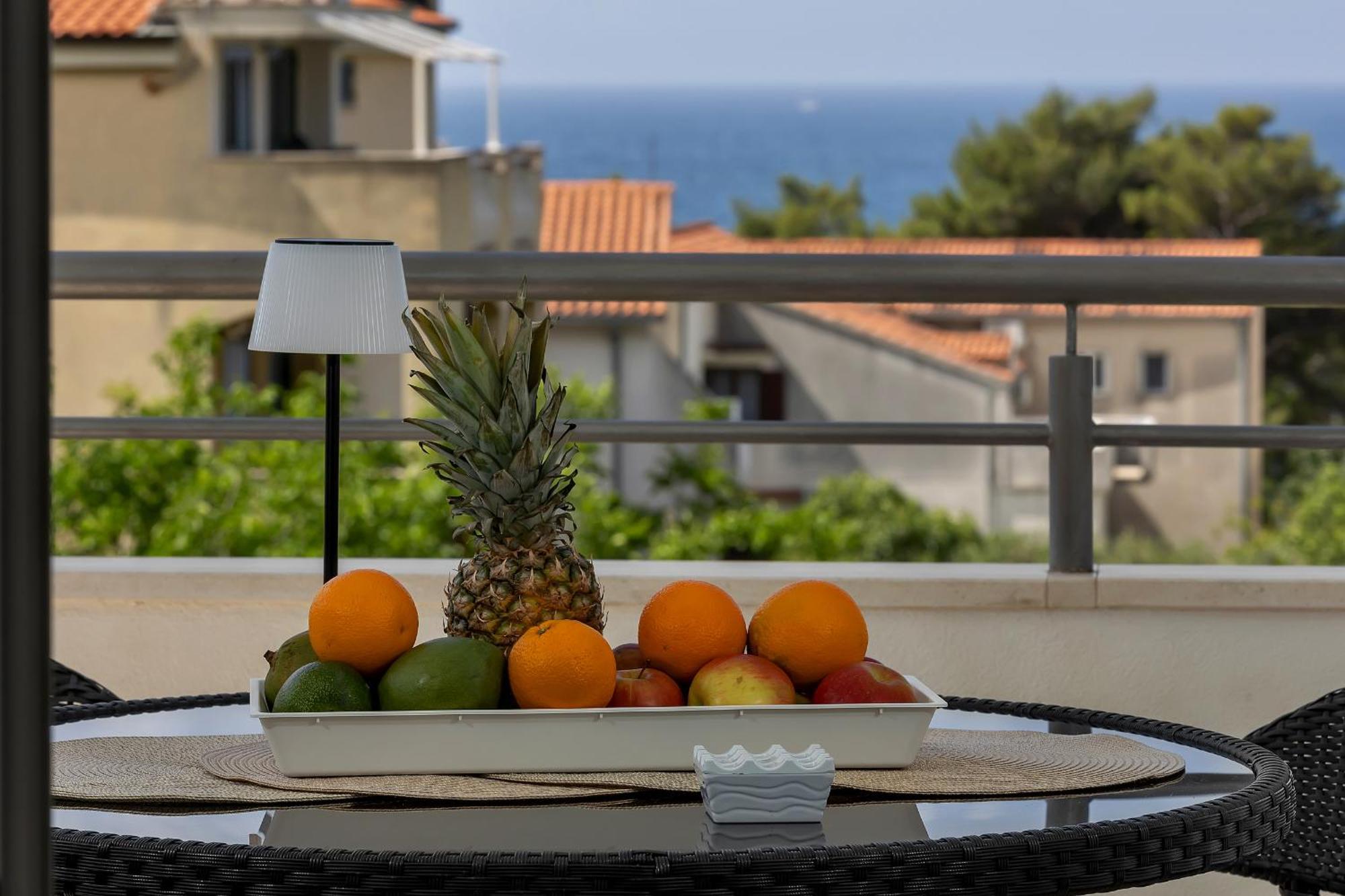 Villa Mare Tučepi Kültér fotó